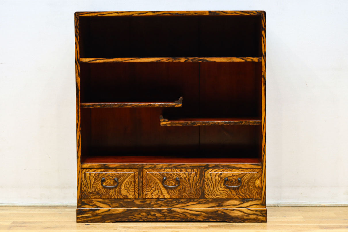 美しいけやきと黒柿杢目の風情溢れる極上茶箪笥　BB3117