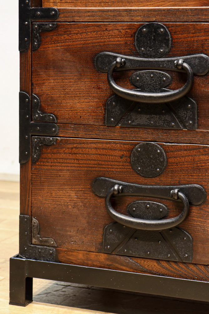 Merchant Chest BB3349