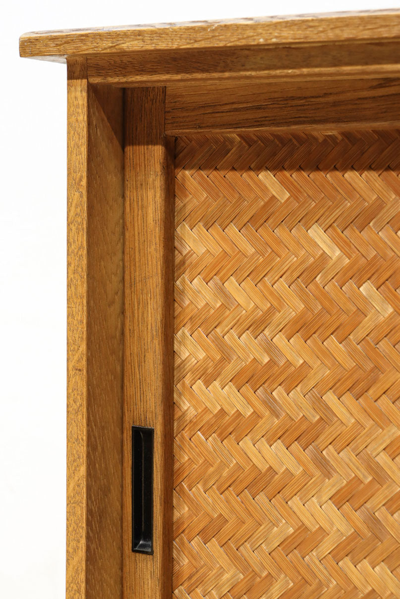 極上全面タモ材‼ 木地色の優しい風合いをした網代戸の小箪笥　BB3122