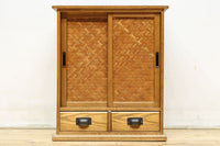 極上全面タモ材‼ 木地色の優しい風合いをした網代戸の小箪笥　BB3122