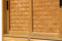 極上全面タモ材‼ 木地色の優しい風合いをした網代戸の小箪笥　BB3122