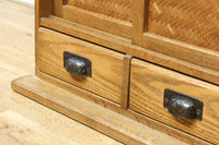 極上全面タモ材‼ 木地色の優しい風合いをした網代戸の小箪笥　BB3122