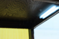 タイル細工を施したレトロ感溢れる稀少アンバー色ガラス4面ショーケース　BB3124