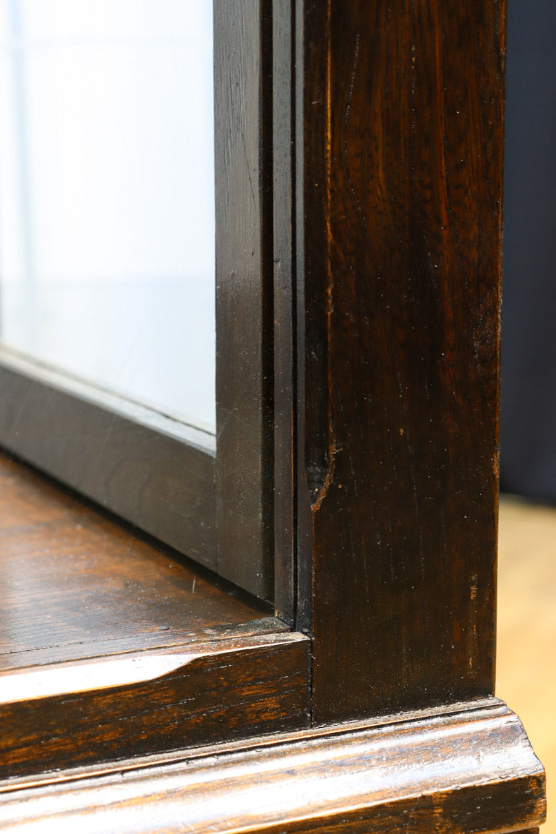 タイル細工を施したレトロ感溢れる稀少アンバー色ガラス4面ショーケース　BB3124