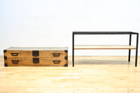 凛とした風格漂うアイアンフレーム付き総桐刀箪笥　BB3126