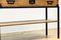 凛とした風格漂うアイアンフレーム付き総桐刀箪笥　BB3126