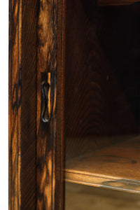 正面に黒柿、三方に欅を惜しみなく使用した高級感極上茶箪笥　BB3127