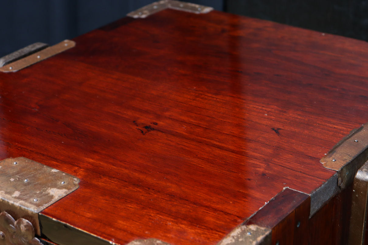 Clothing Chest BB3129