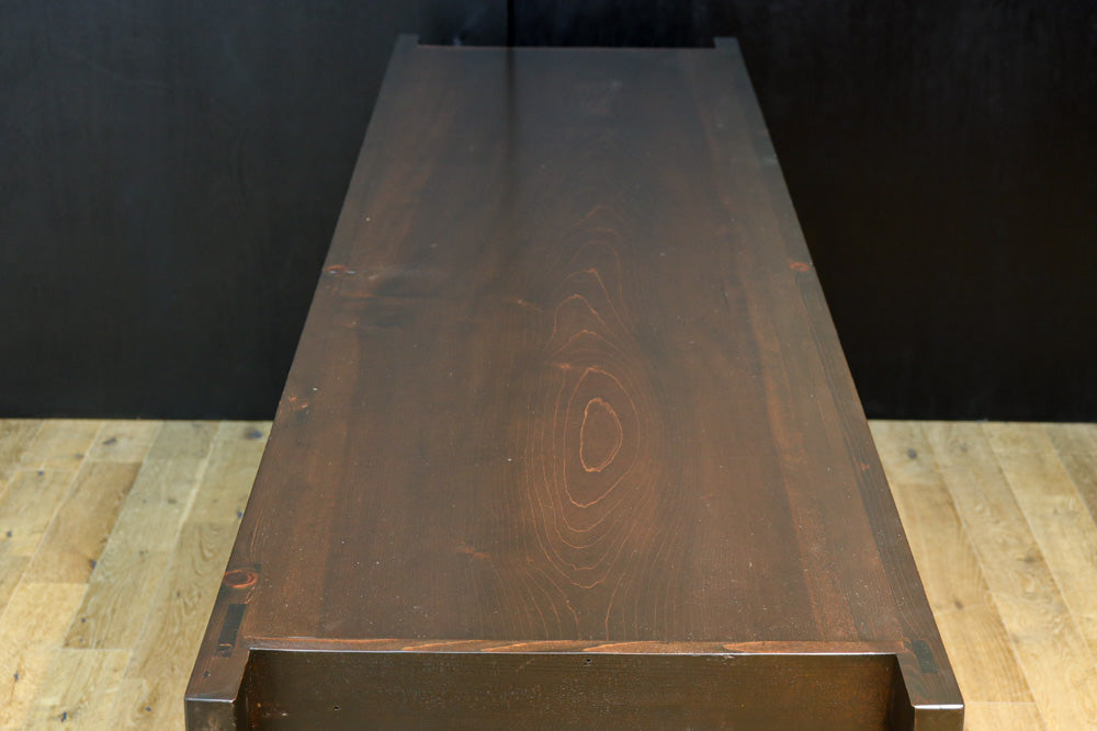 テレビ台に!! 艶やかな色彩で美しい格調あるローチェスト　BB3130