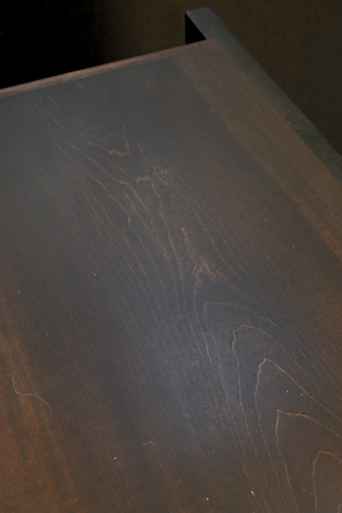 テレビ台に!! 艶やかな色彩で美しい格調あるローチェスト　BB3130