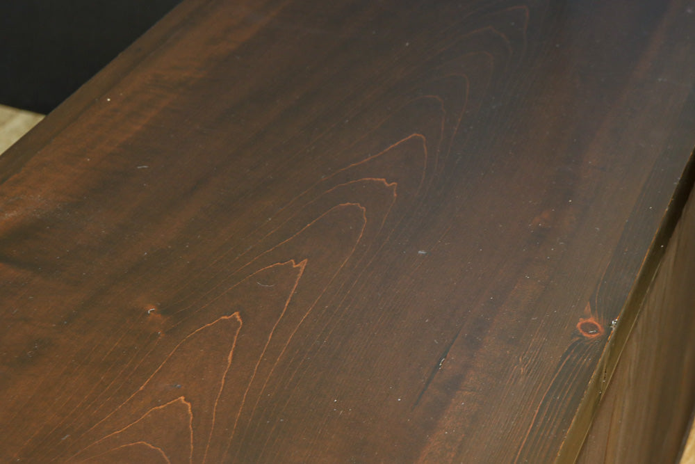 テレビ台に!! 艶やかな色彩で美しい格調あるローチェスト　BB3130