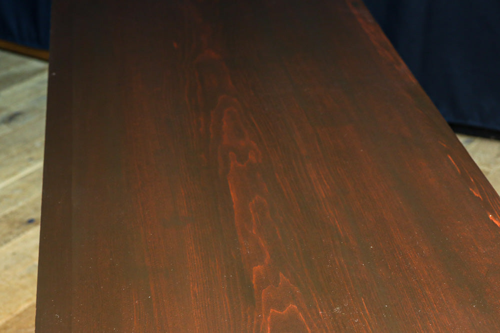 上品さが際立つみざら戸づくりの近江水屋箪笥　BB3132