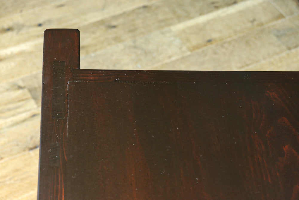 上品さが際立つみざら戸づくりの近江水屋箪笥　BB3132