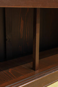 上品さが際立つみざら戸づくりの近江水屋箪笥　BB3132