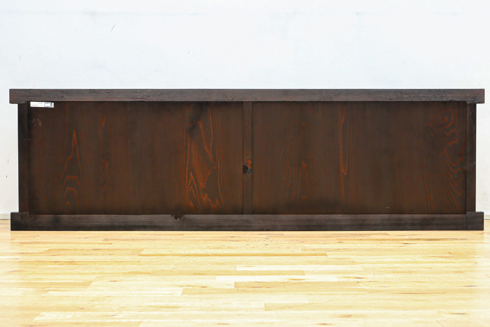 上品さが際立つみざら戸づくりの近江水屋箪笥　BB3132