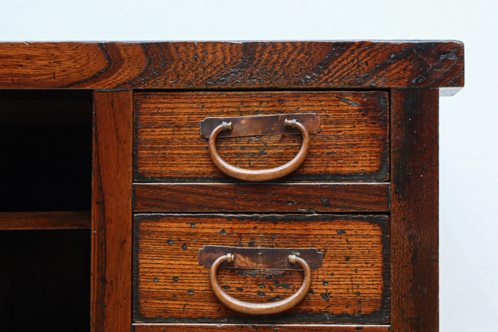 艶みある古色の色彩で風情溢れる前面総欅茶箪笥 BB3134 – 古福庵