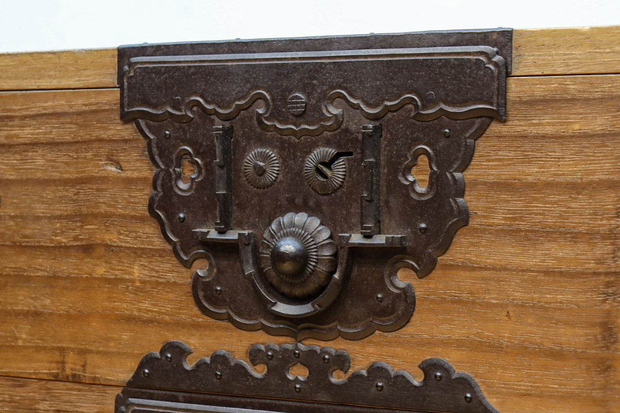 Clothing Chest BB3143