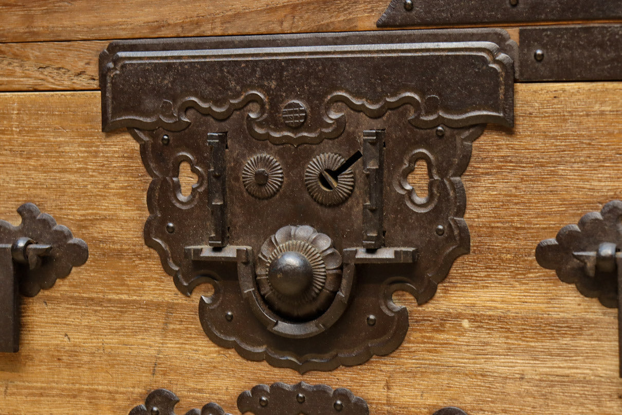 Clothing Chest BB3143