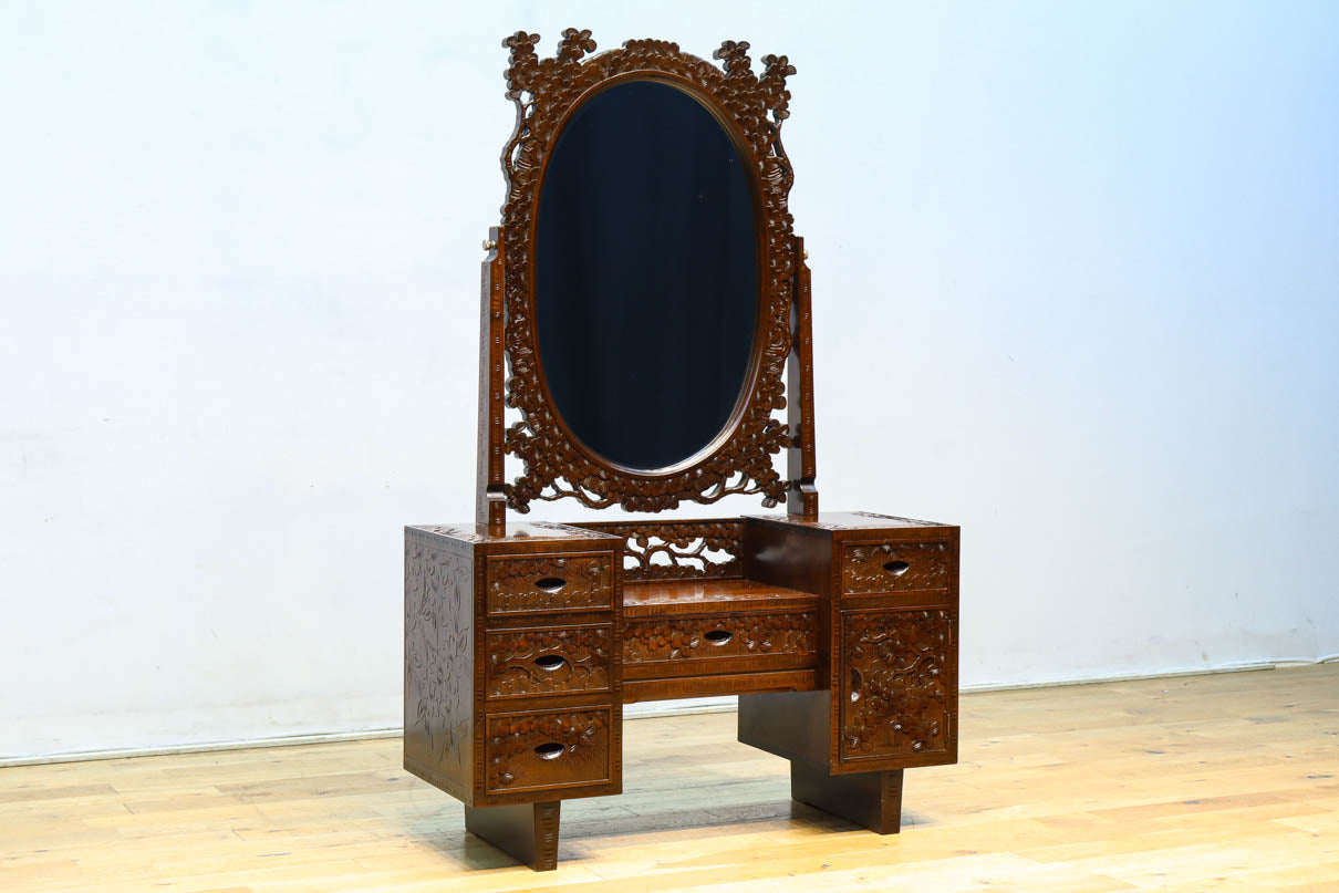 桜の彫刻模様で華やかな軽井沢彫鏡台　BB3145