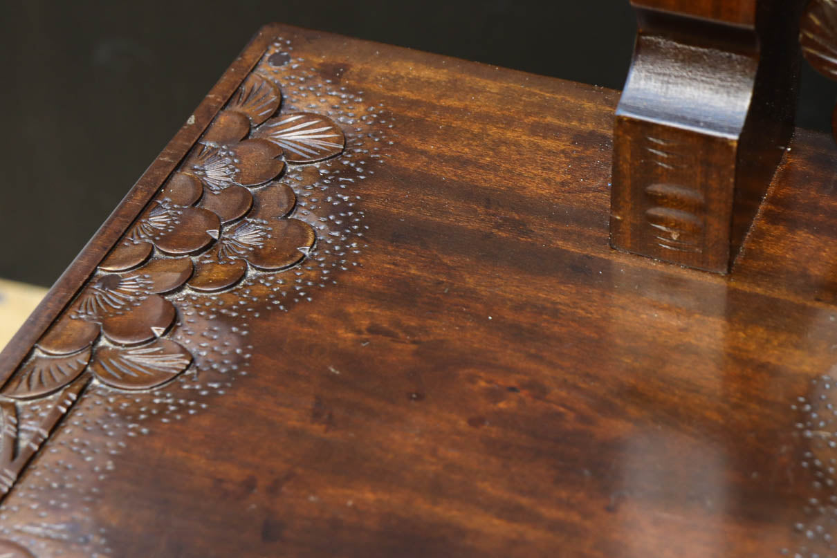 桜の彫刻模様で華やかな軽井沢彫鏡台　BB3145