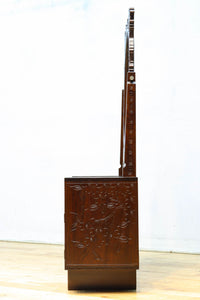 桜の彫刻模様で華やかな軽井沢彫鏡台　BB3145