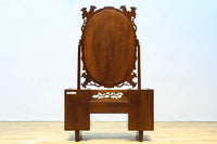 桜の彫刻模様で華やかな軽井沢彫鏡台　BB3145