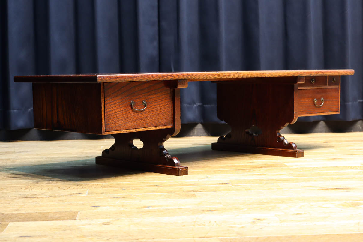 優美なけやき一枚板と印象的な脚作りで気品ある文机　BB3146