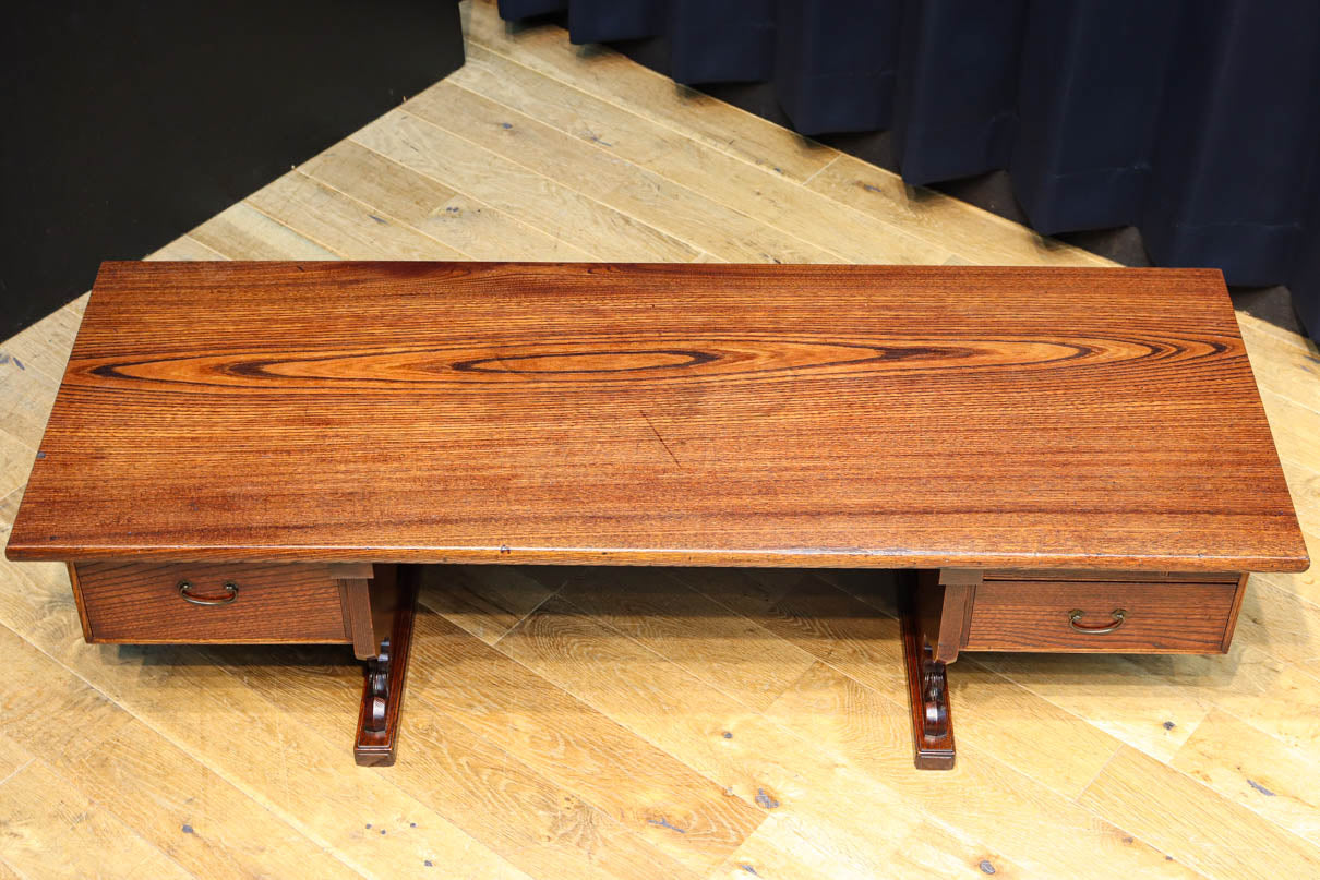 優美なけやき一枚板と印象的な脚作りで気品ある文机　BB3146