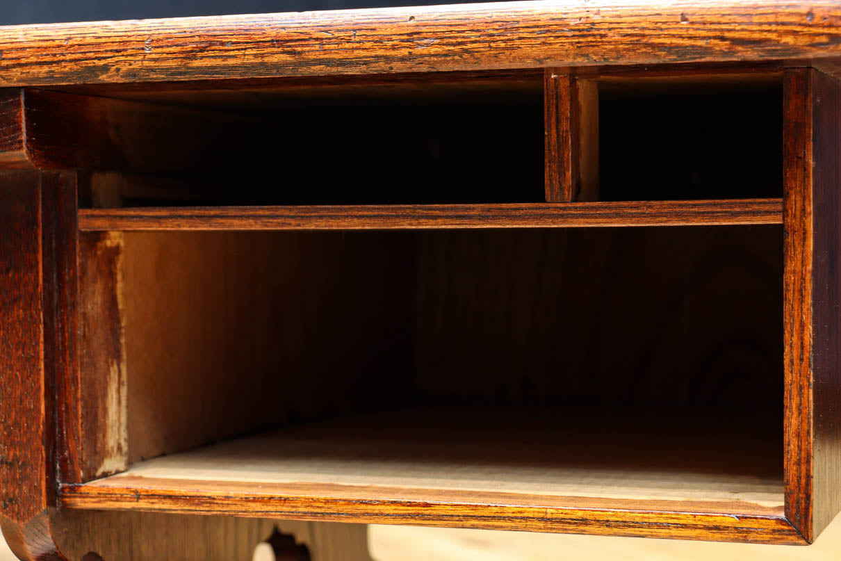 優美なけやき一枚板と印象的な脚作りで気品ある文机　BB3146