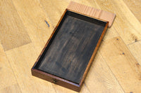 優美なけやき一枚板と印象的な脚作りで気品ある文机　BB3146