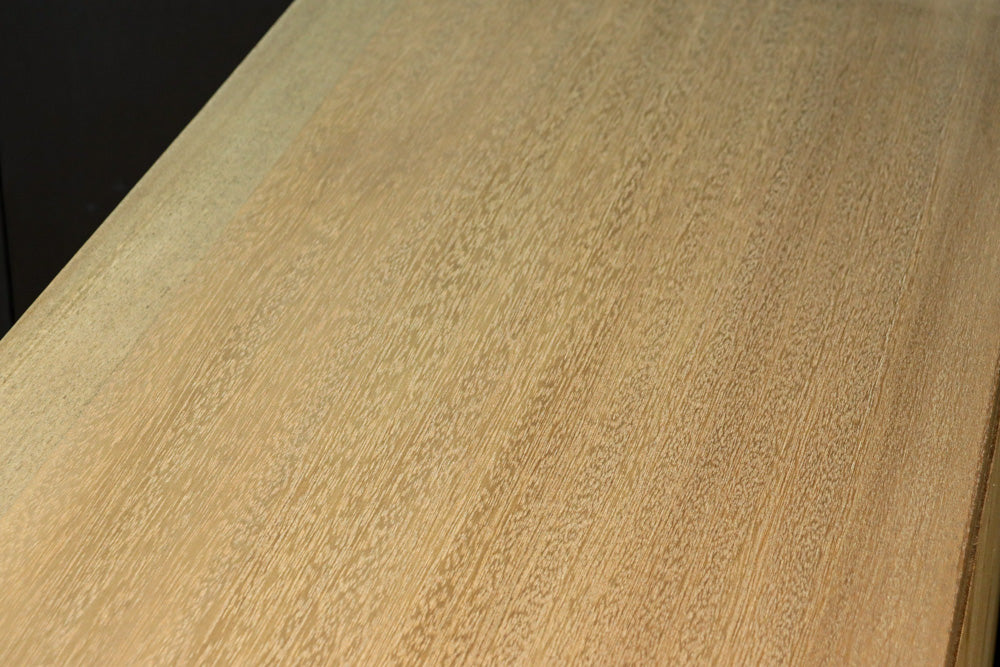 花模様のプレスガラスが可愛らしい木地色のガラスケース　BB3149