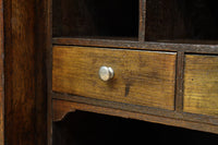 木枠デザインや蛇腹戸造りがお洒落なレトロ本棚　BB3150