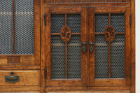 木枠デザインや蛇腹戸造りがお洒落なレトロ本棚　BB3150