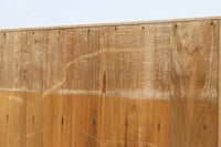 優美な杢目が流れる素地色の三方総欅収納箪笥　BB3153