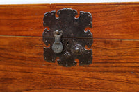 落ち着いた色艶で引き出し付きのつづら箱　BB3155