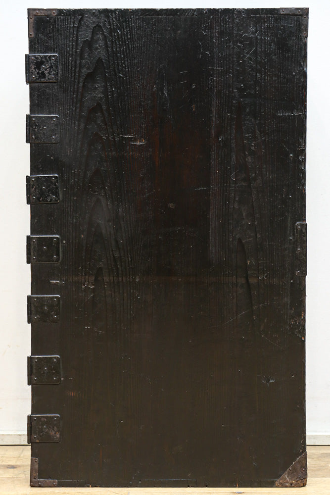 味わいのある色彩で歴史が感じられる北陸地方行商箪笥　BB3157