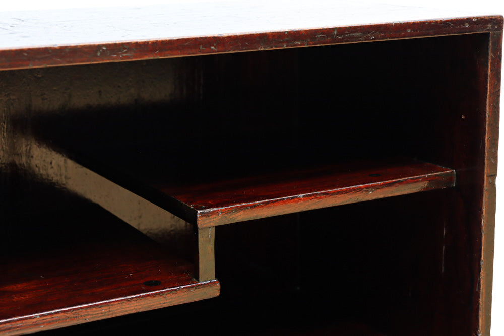 レトロな雰囲気纏う小型の総桐飾り棚　BB3158