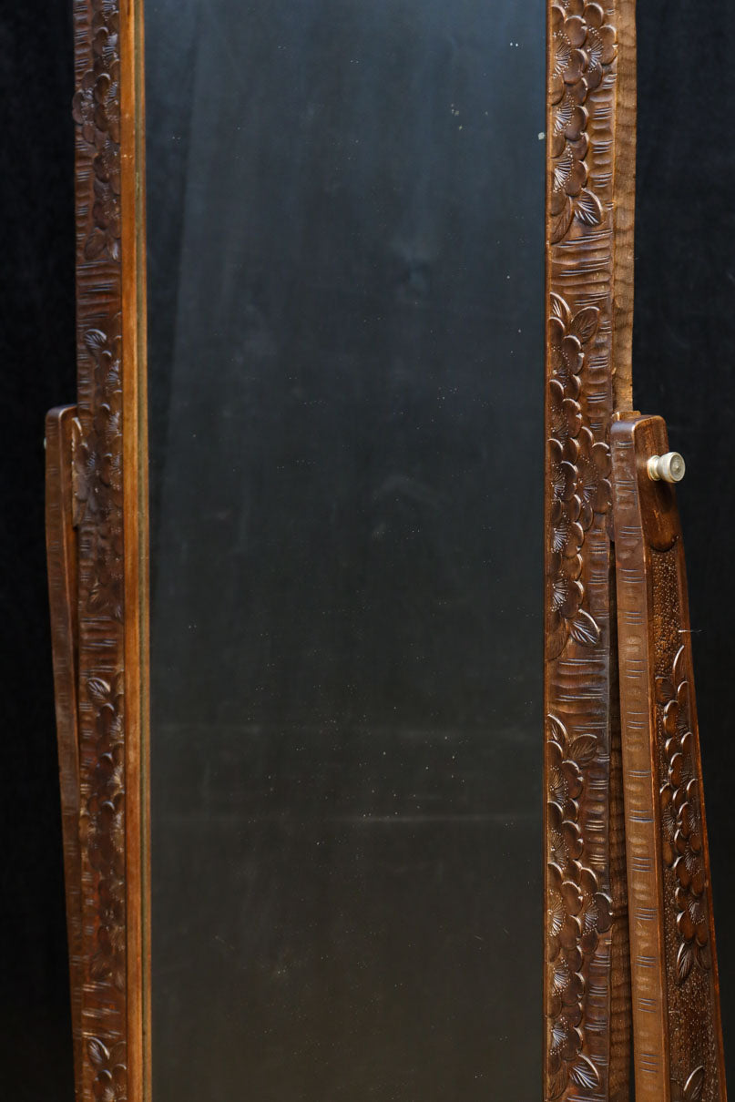 桜模様で飾られた美しい軽井沢彫りの姿見　BB3160