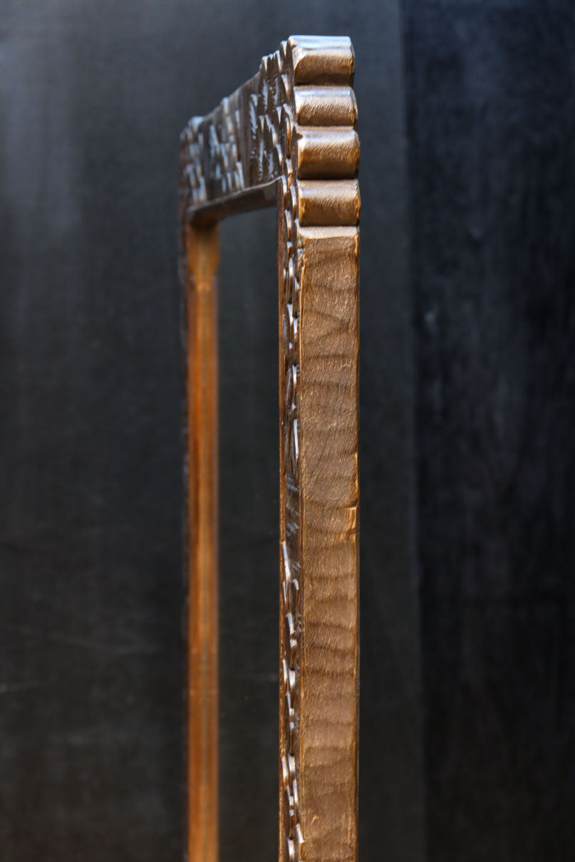 桜模様で飾られた美しい軽井沢彫りの姿見　BB3160