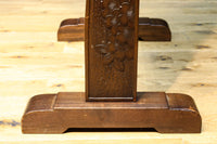 桜模様で飾られた美しい軽井沢彫りの姿見　BB3160