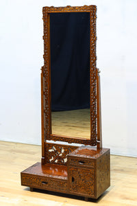 軽井沢彫りの上品な桜模様が浮かぶ鏡台　BB3164