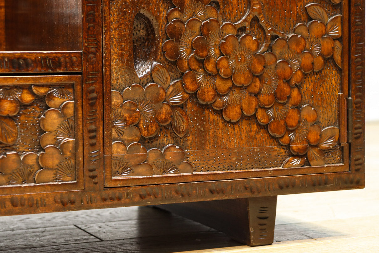 軽井沢彫りの上品な桜模様が浮かぶ鏡台　BB3164