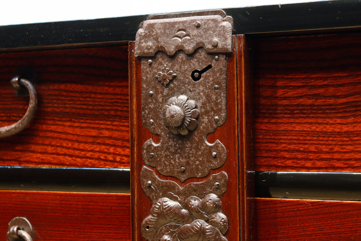 Clothing Chest BB3165