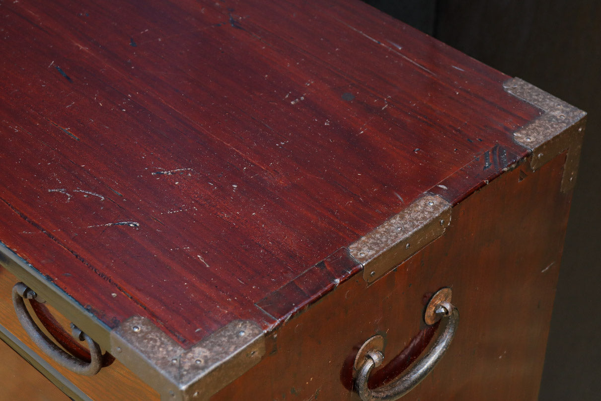 Clothing Chest BB3165