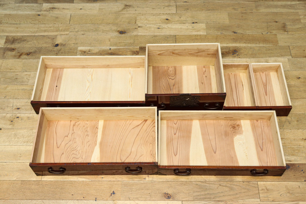 Clothing Chest BB3165