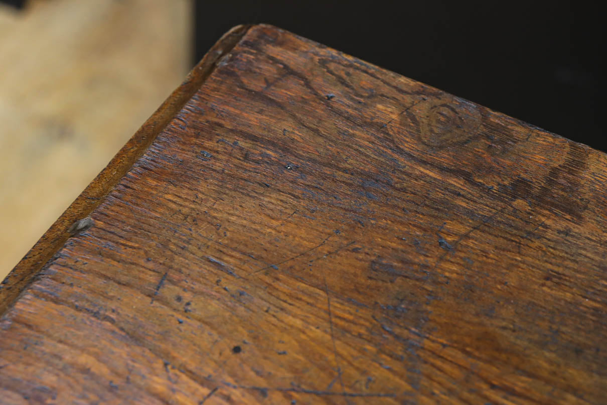 木材の温かみのあるシンプルな小引き出し　BB3168