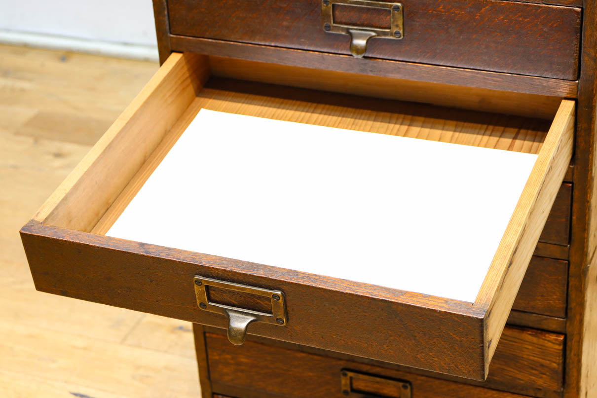 木材の温かみのあるシンプルな小引き出し　BB3168