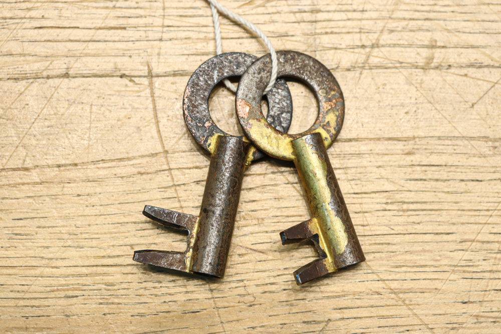 Clothing Chest BB3187-MT