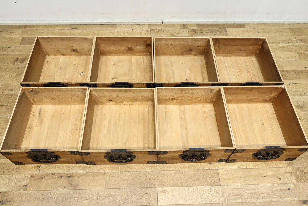 Clothing Chest BB3187-MT