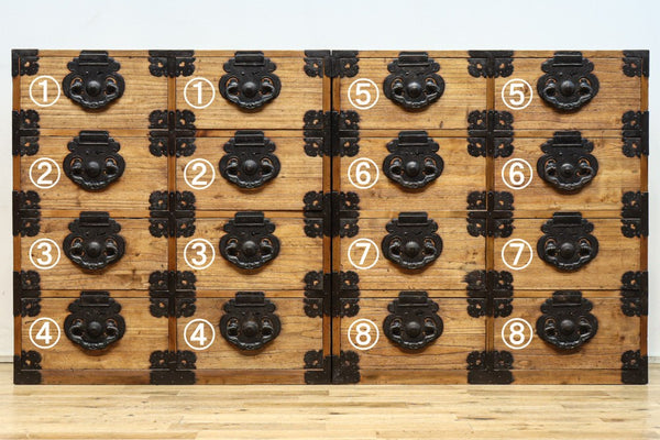 稀少!! 漆黒金具が上質な和の空間を演出する合わせ一間松本衣裳箪笥　BB3170ab-MT　在庫2台1組